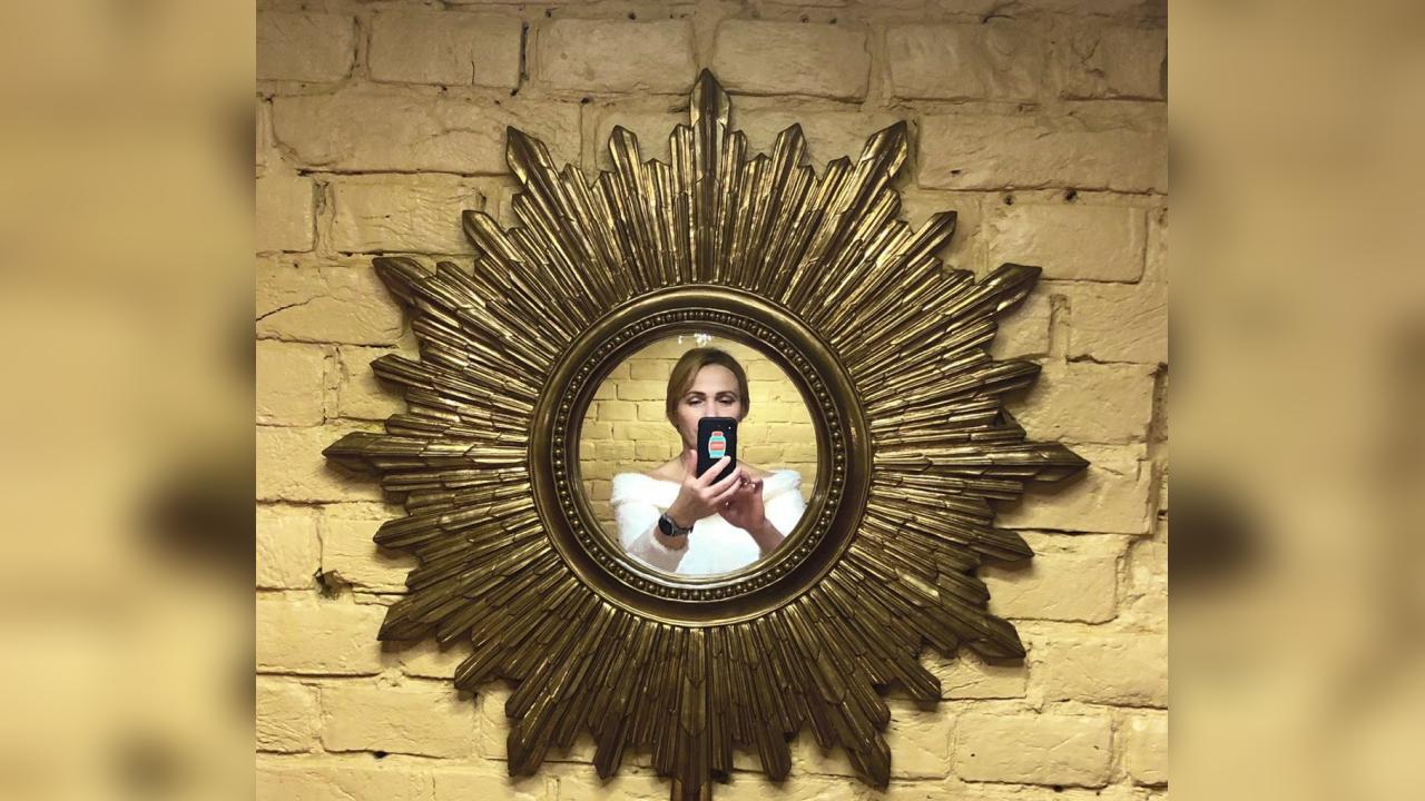 Webcam chat profile for IvyShadow: Outfits