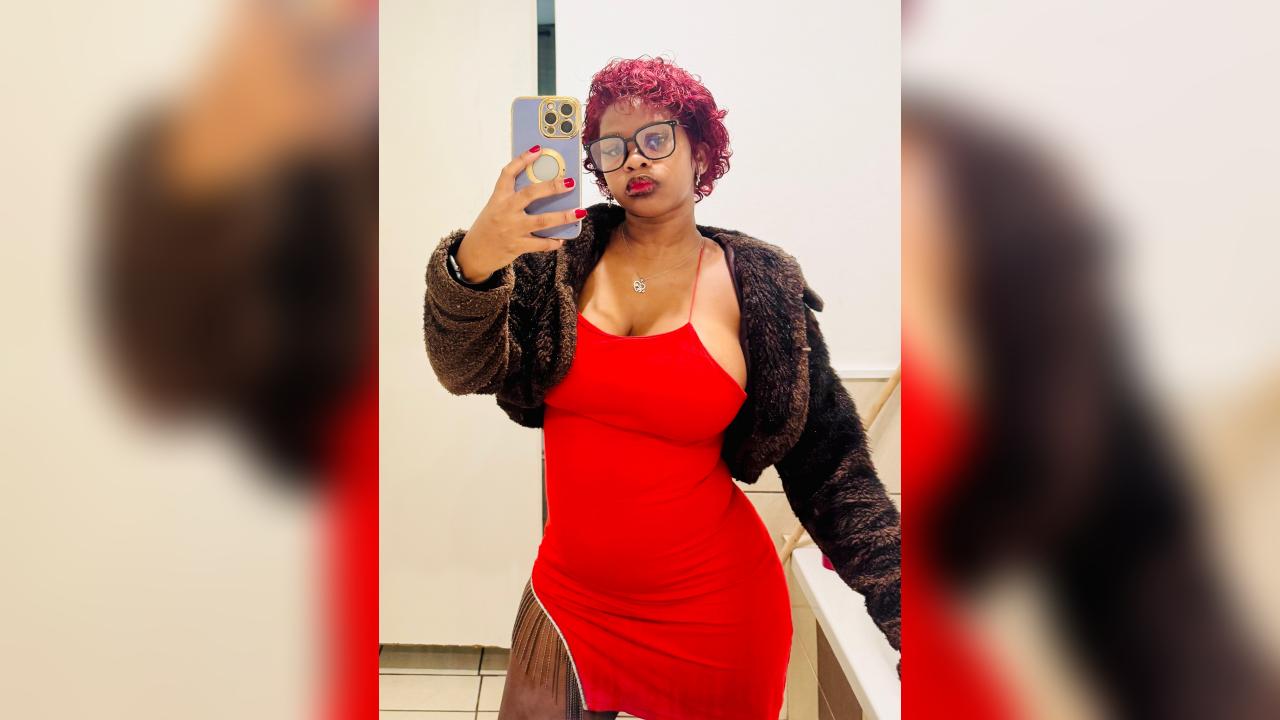 Webcam chat profile for Neeshaa: Bondage & discipline