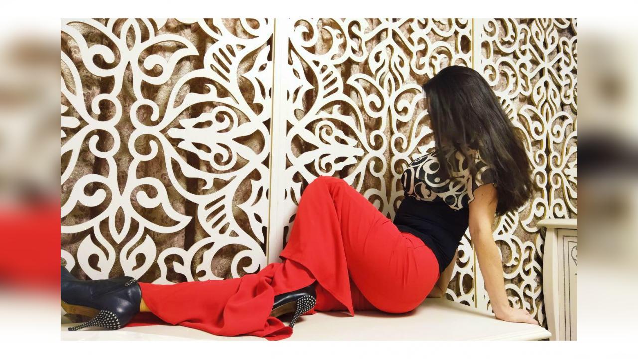 Webcam chat profile for LovingLady: Outfits