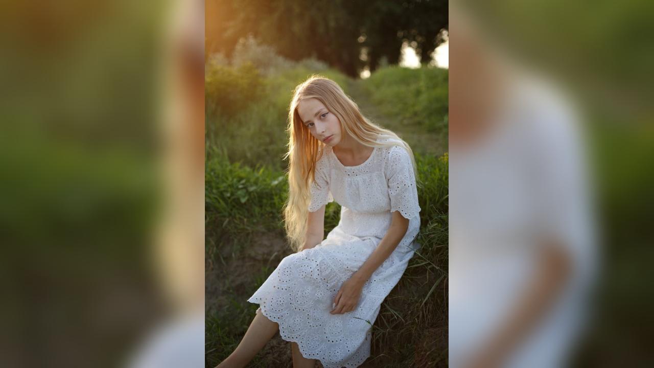 Webcam chat profile for ZellaMoon: Outfits