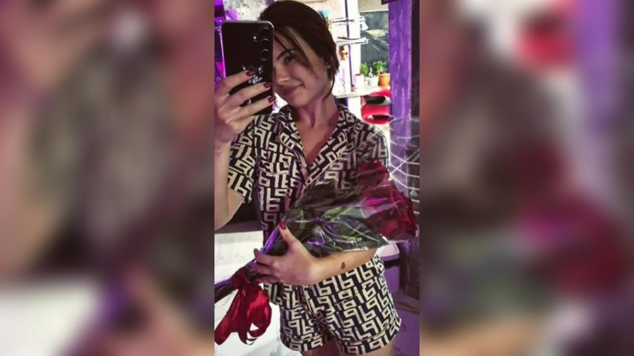 Webcam chat profile for HotQueen: Latex & rubber