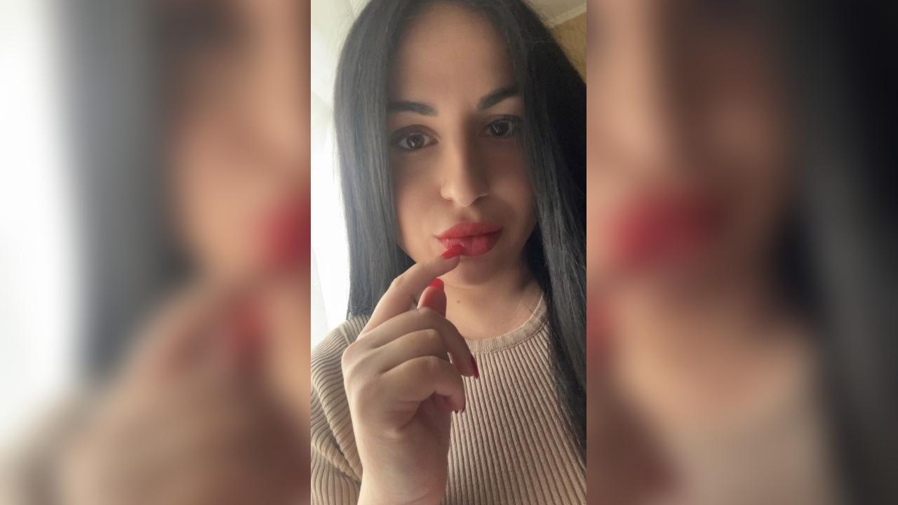 Webcam chat profile for BabyPeach