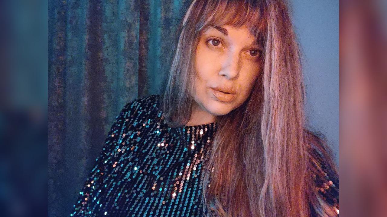 Webcam chat profile for KellyGentleTouc