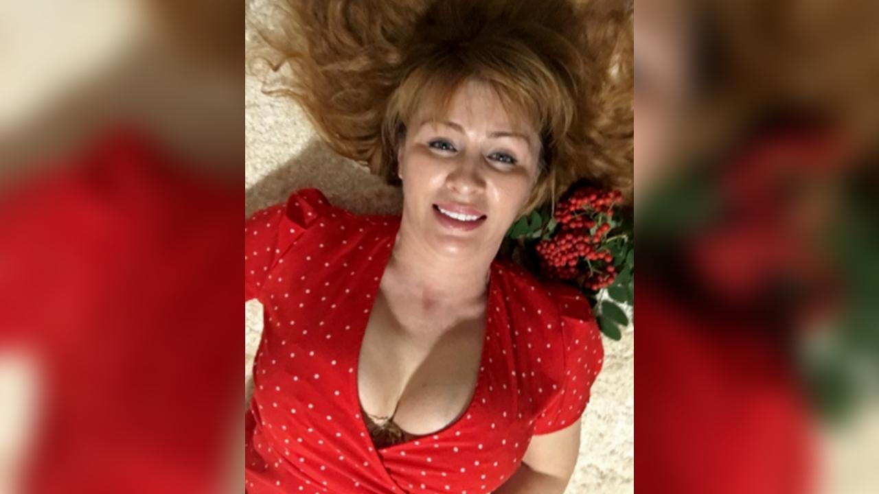 Webcam chat profile for 1Goldilocks: Outfits