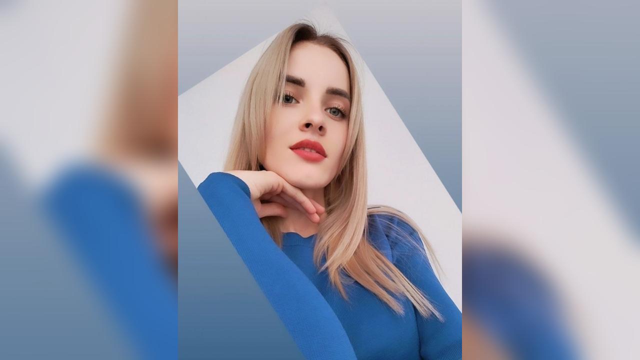 Webcam chat profile for SiennaGlow: Dancing