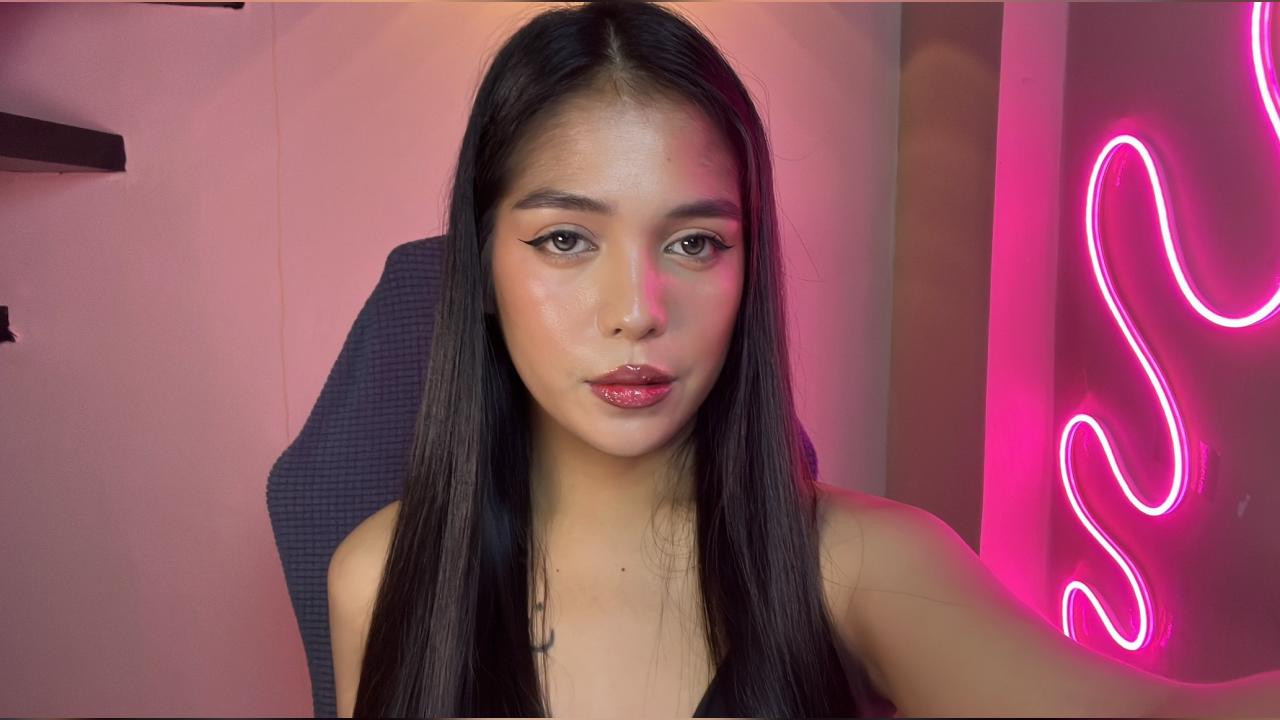 Webcam chat profile for SweetErika: Jerking off