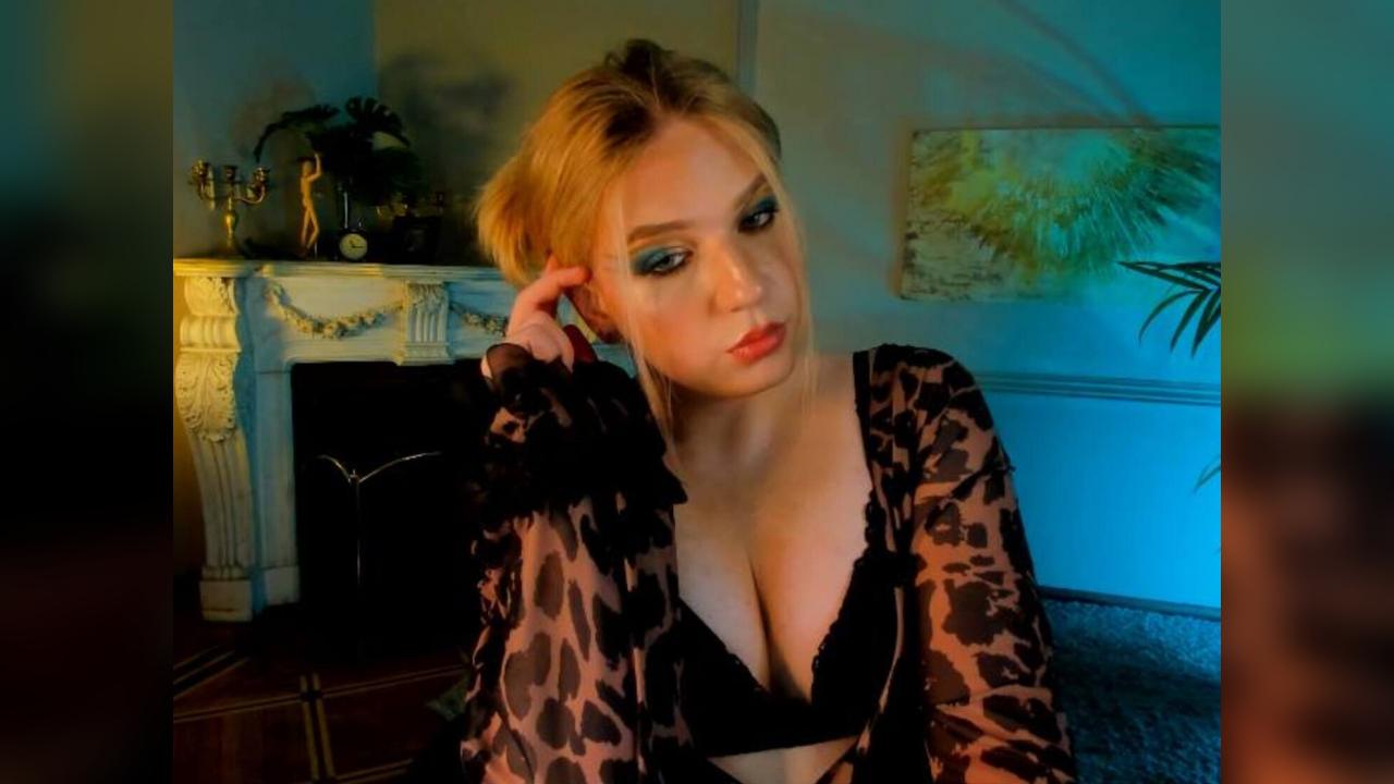 Webcam chat profile for JesSolar: Jerking off