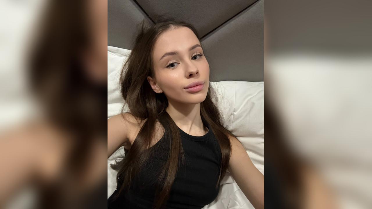 Webcam chat profile for PerfectRose