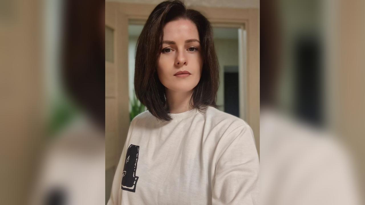 Webcam chat profile for WindDancer: Travel