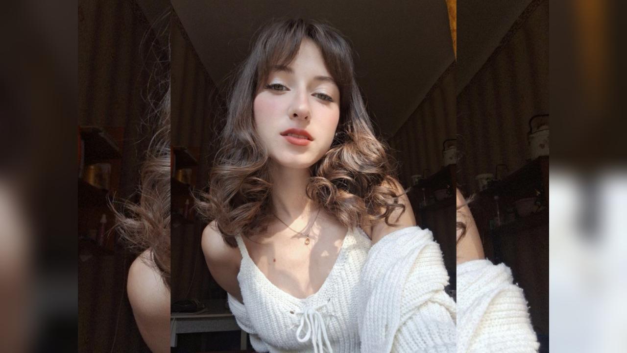 Webcam chat profile for Anastelle: Outfits