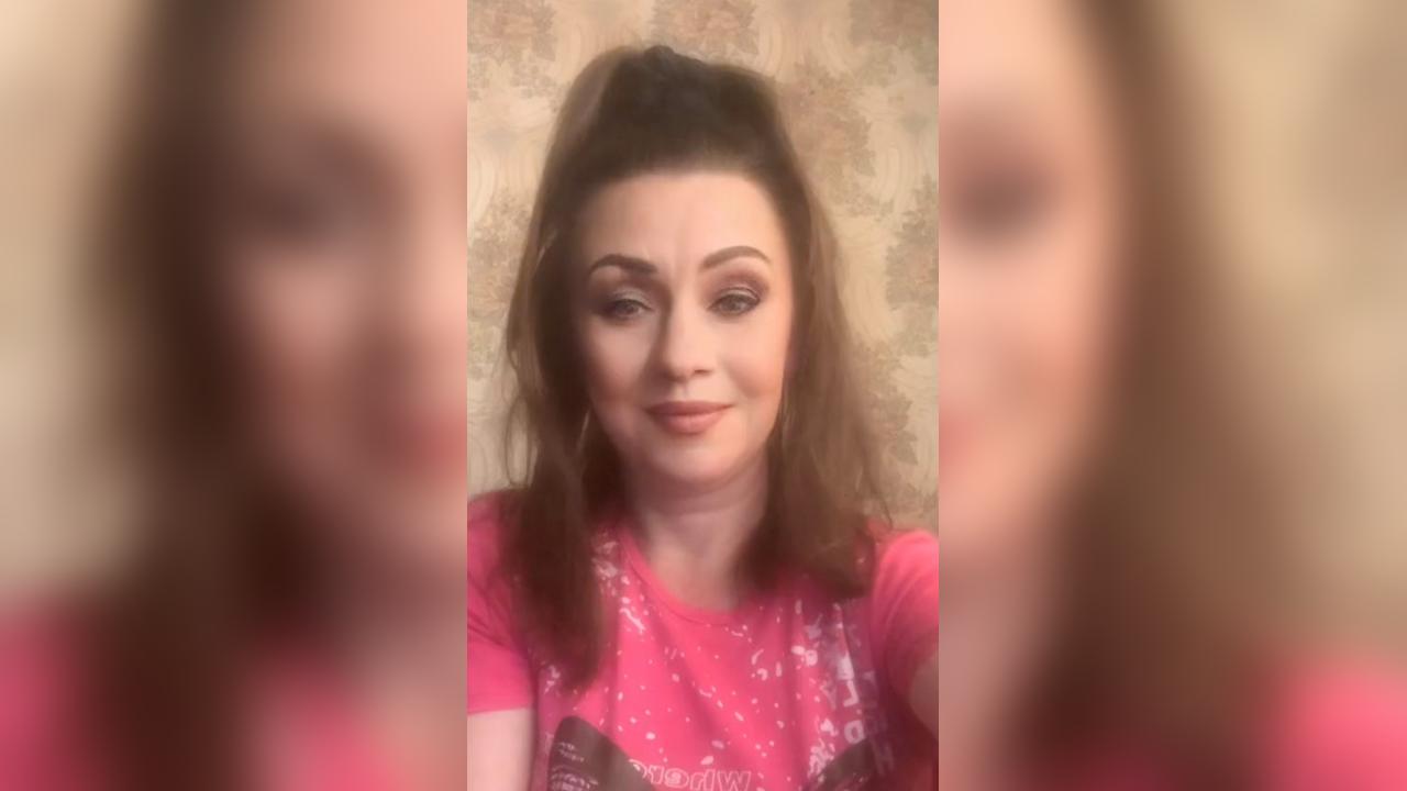 Webcam chat profile for AriaVelvet: Outfits