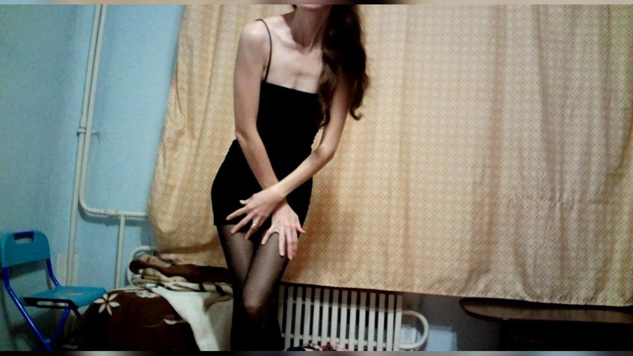 Webcam chat profile for Famefortune: Dancing