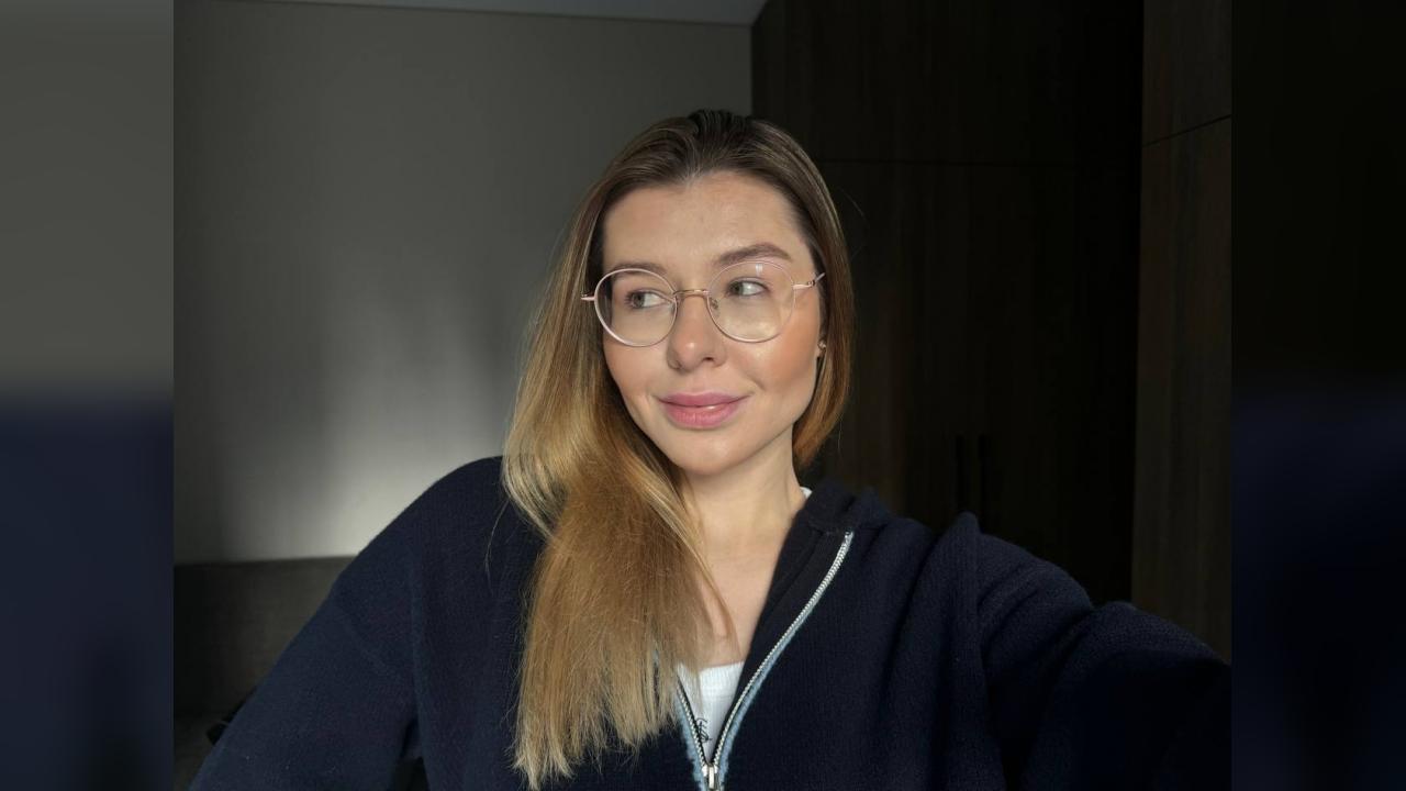 Webcam chat profile for HappyLady: Dancing