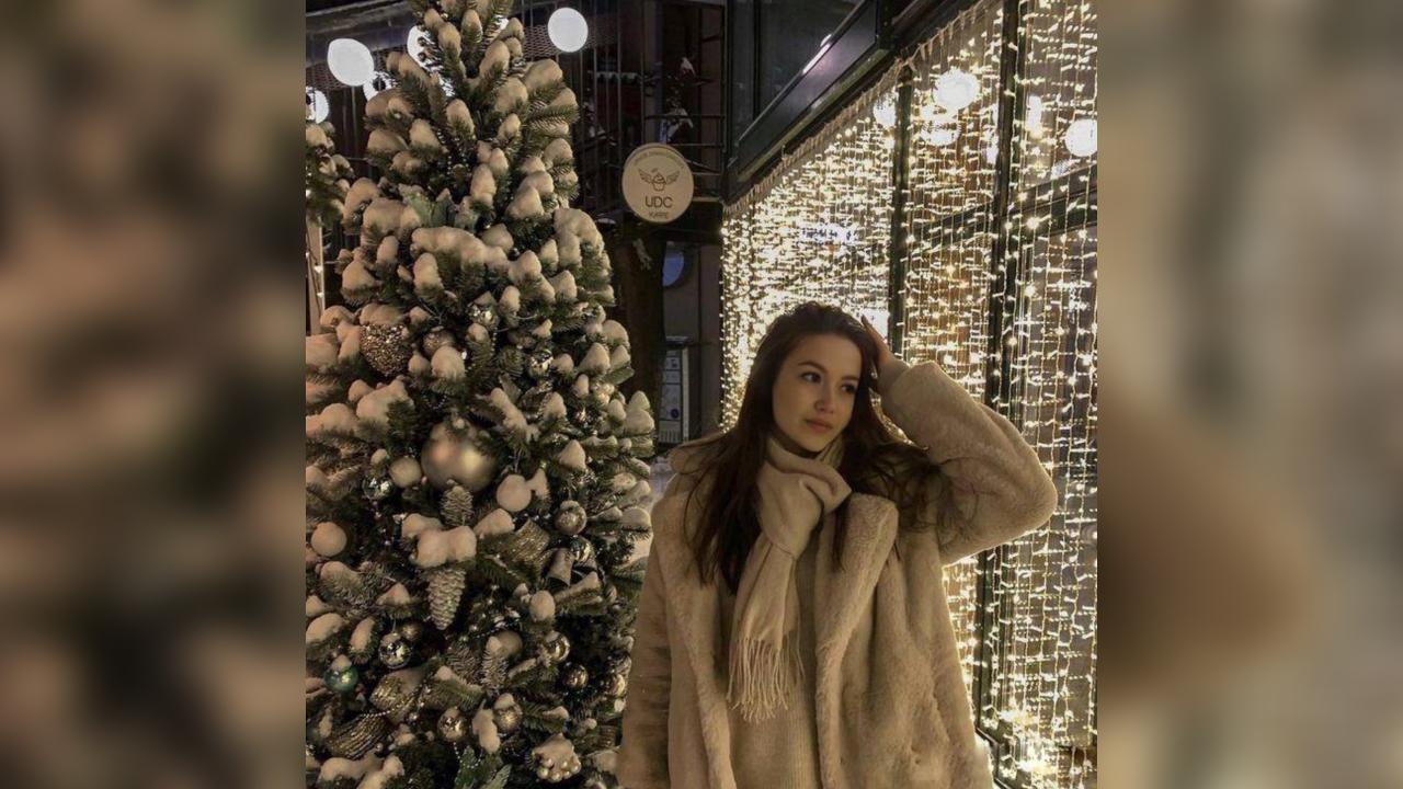 Webcam chat profile for JulieTa: Ask about my Hobbies