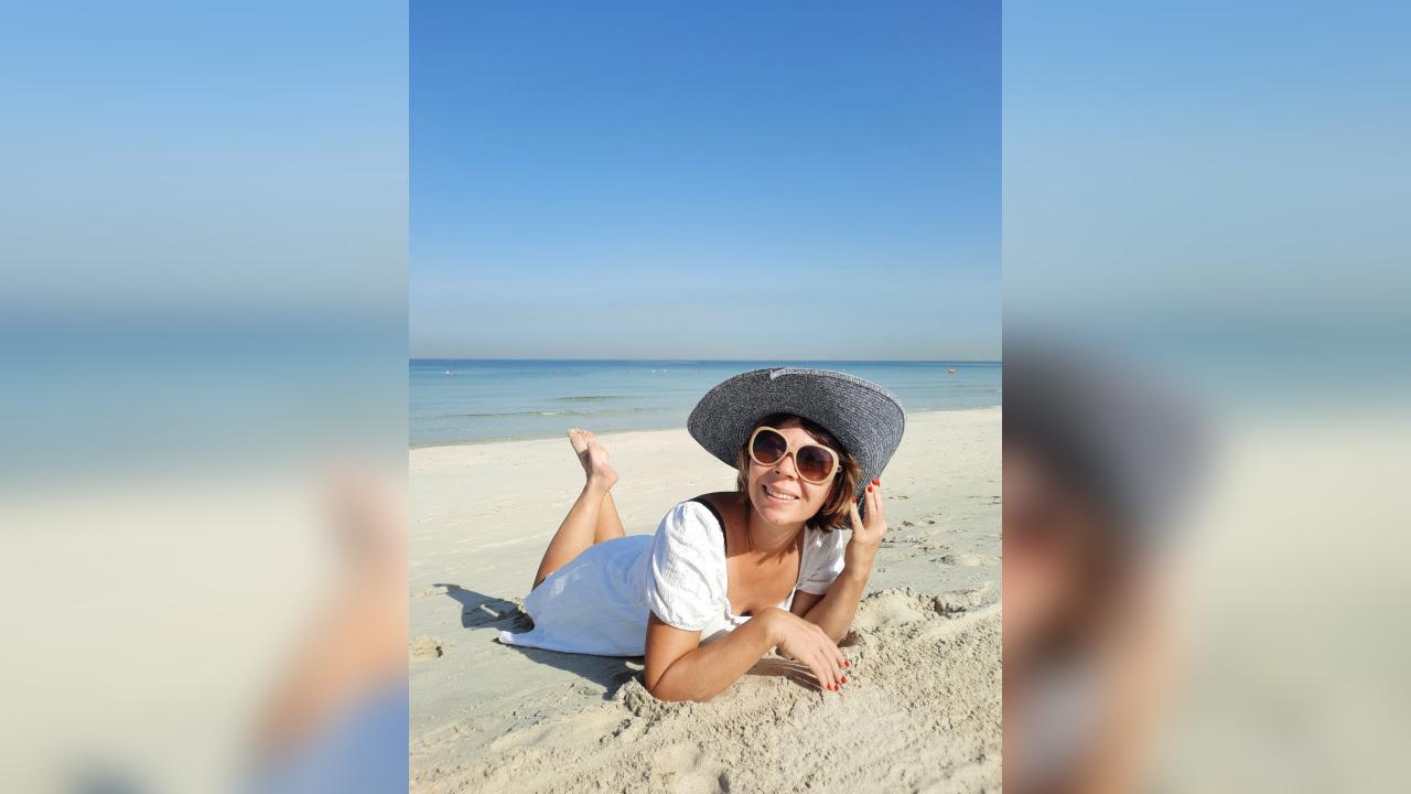 Webcam chat profile for Dinara: Ask about my Hobbies