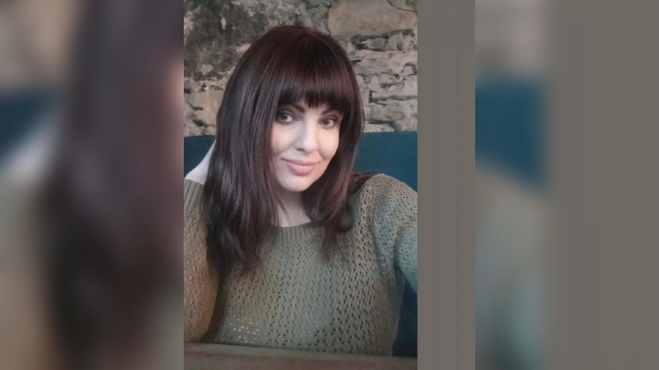 Webcam chat profile for Elisora: Dancing