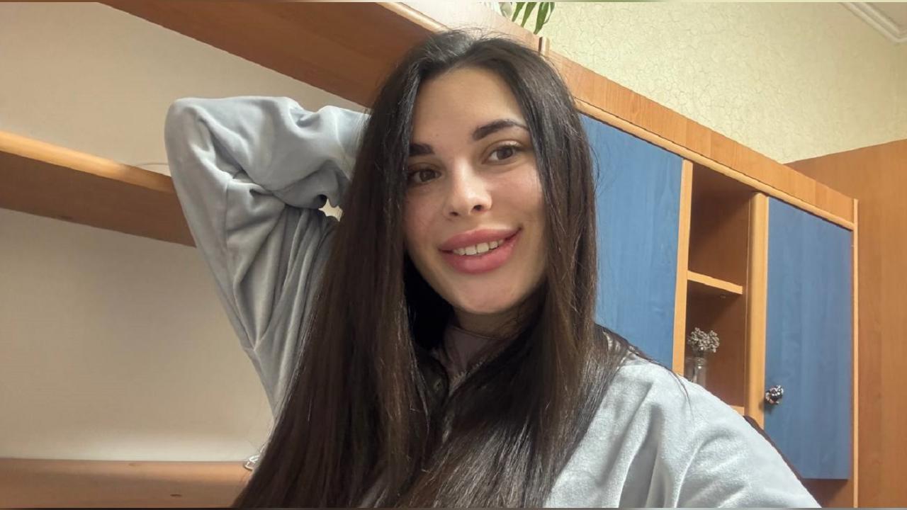 Webcam chat profile for MoonriseGoddess