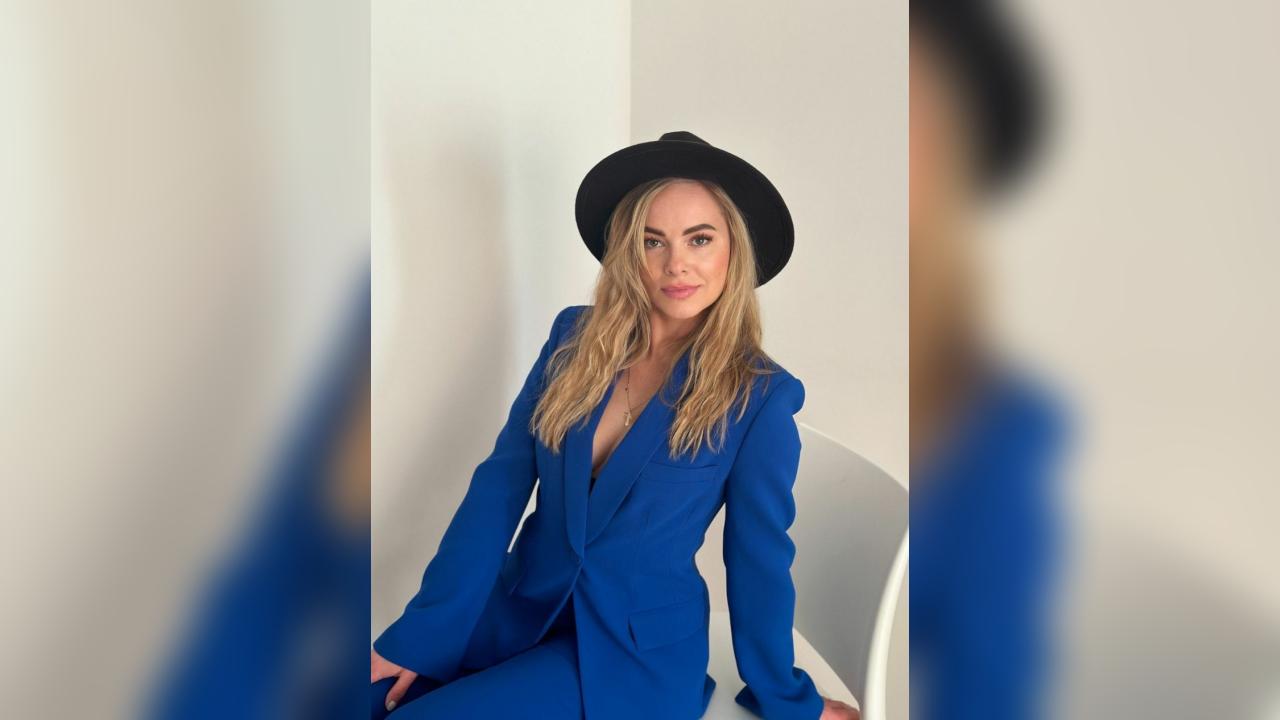 Webcam chat profile for Rebella: Ask about my Hobbies