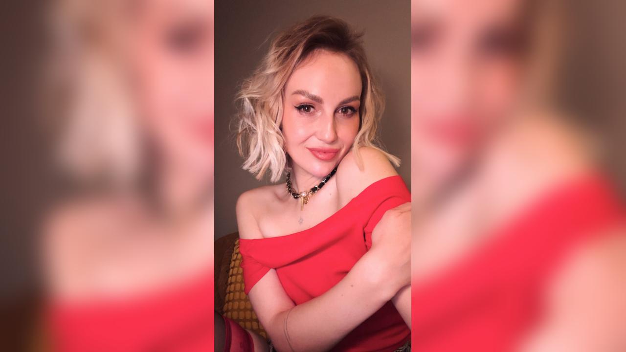 Webcam chat profile for LiaSpencer: Leather