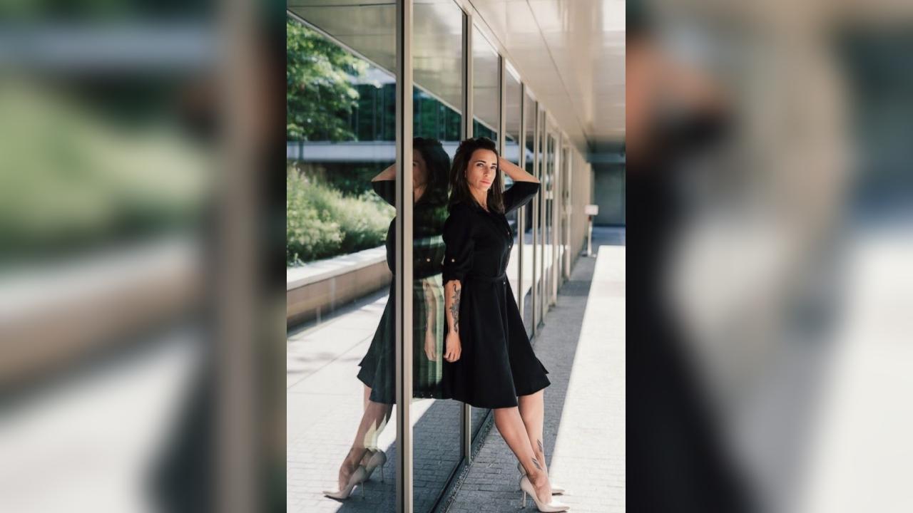 Webcam chat profile for MiraCare: Dancing