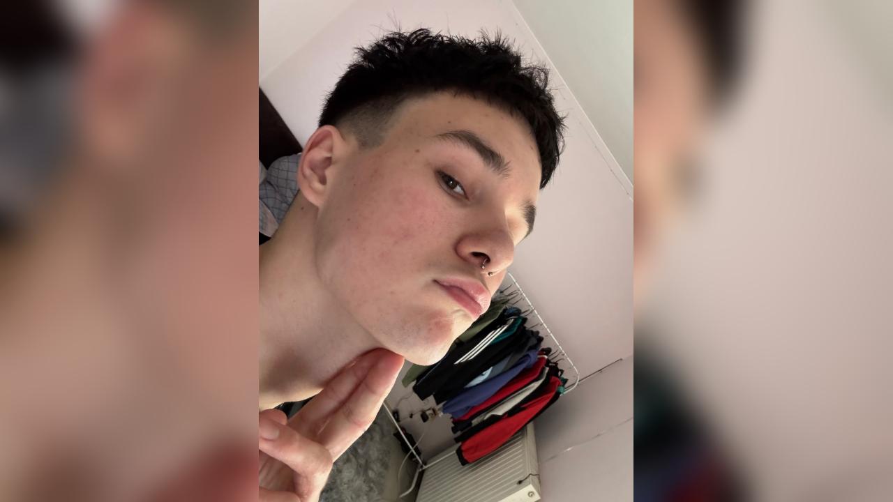 Webcam chat profile for SlappyBoy: Bondage & discipline