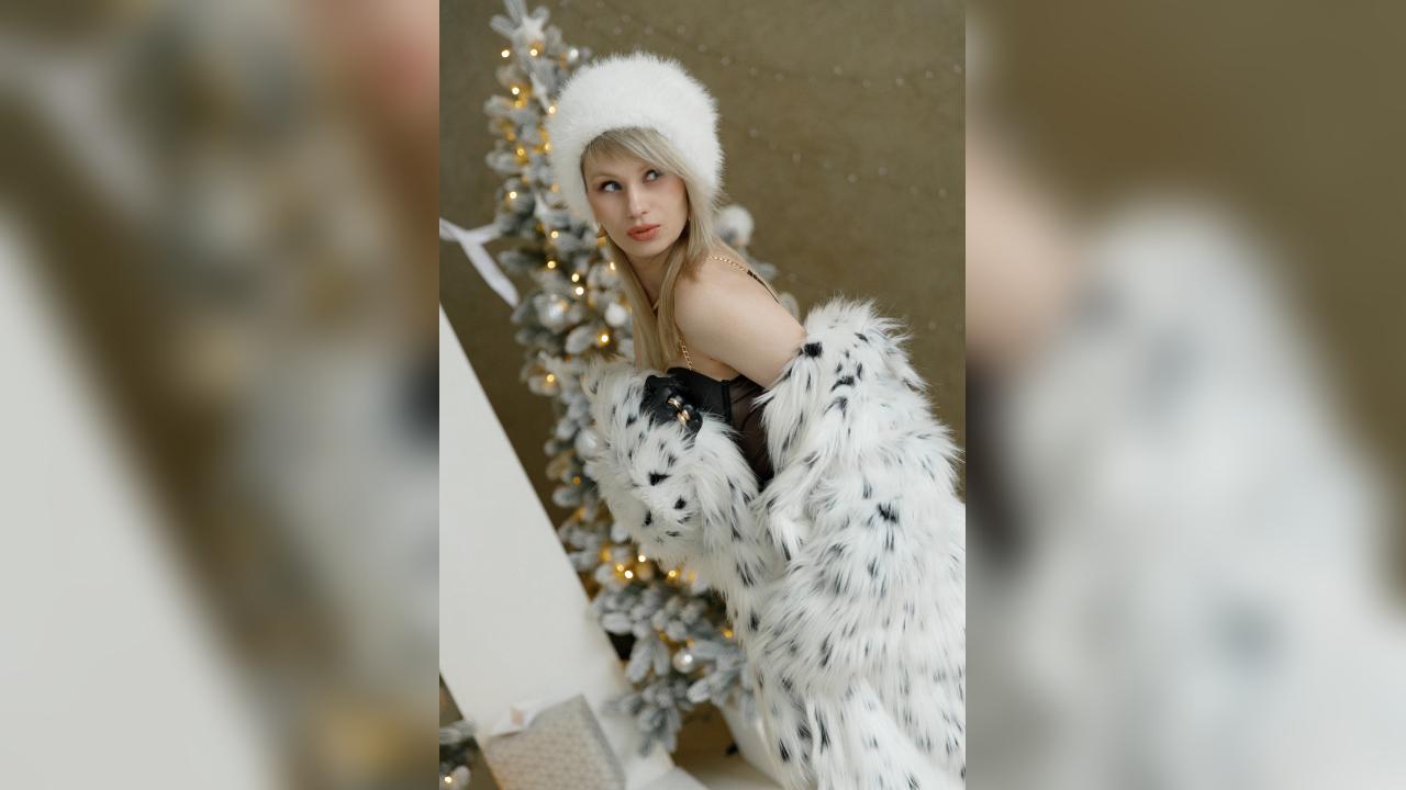 Webcam chat profile for LindaAnderson: Lingerie & stockings