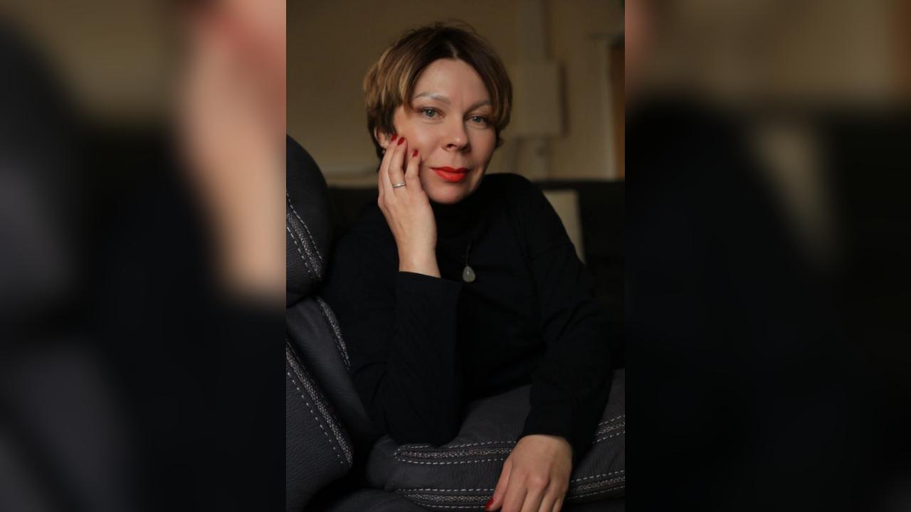 Webcam chat profile for Dinara: Ask about my Hobbies