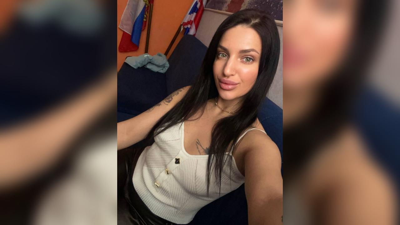 Webcam chat profile for Shakira