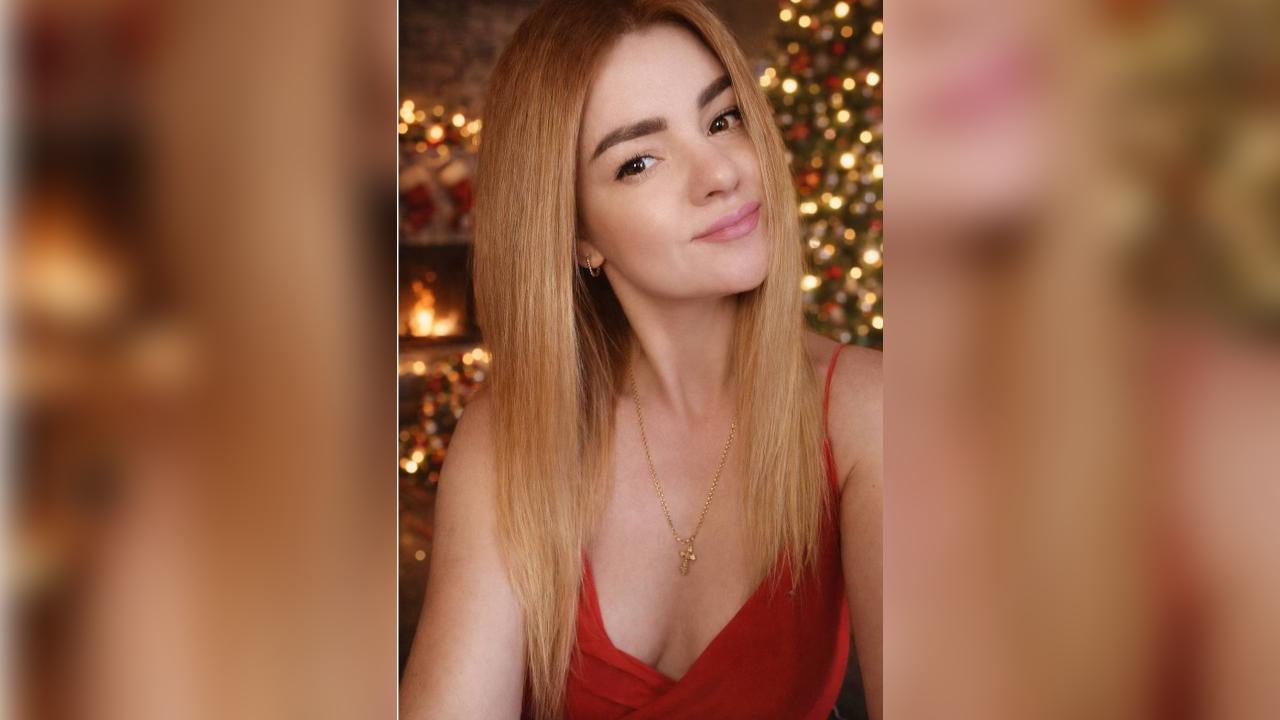 Webcam chat profile for SAbrIA56