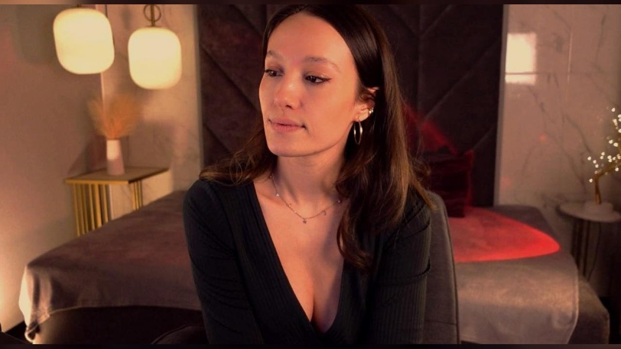 Webcam chat profile for AgnesGoddes: Legs, feet & shoes