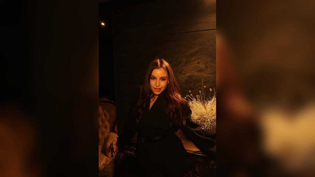 Webcam chat profile for Violet