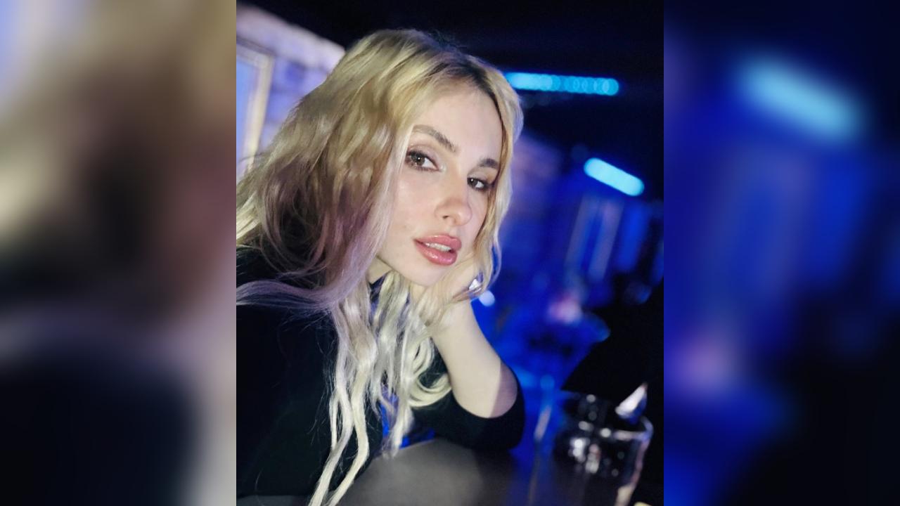 Webcam chat profile for Taelyn: Ask about my Hobbies