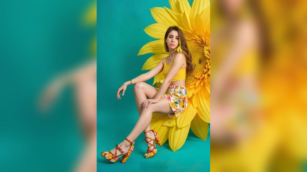 Webcam chat profile for MadeInUkraine: Outfits