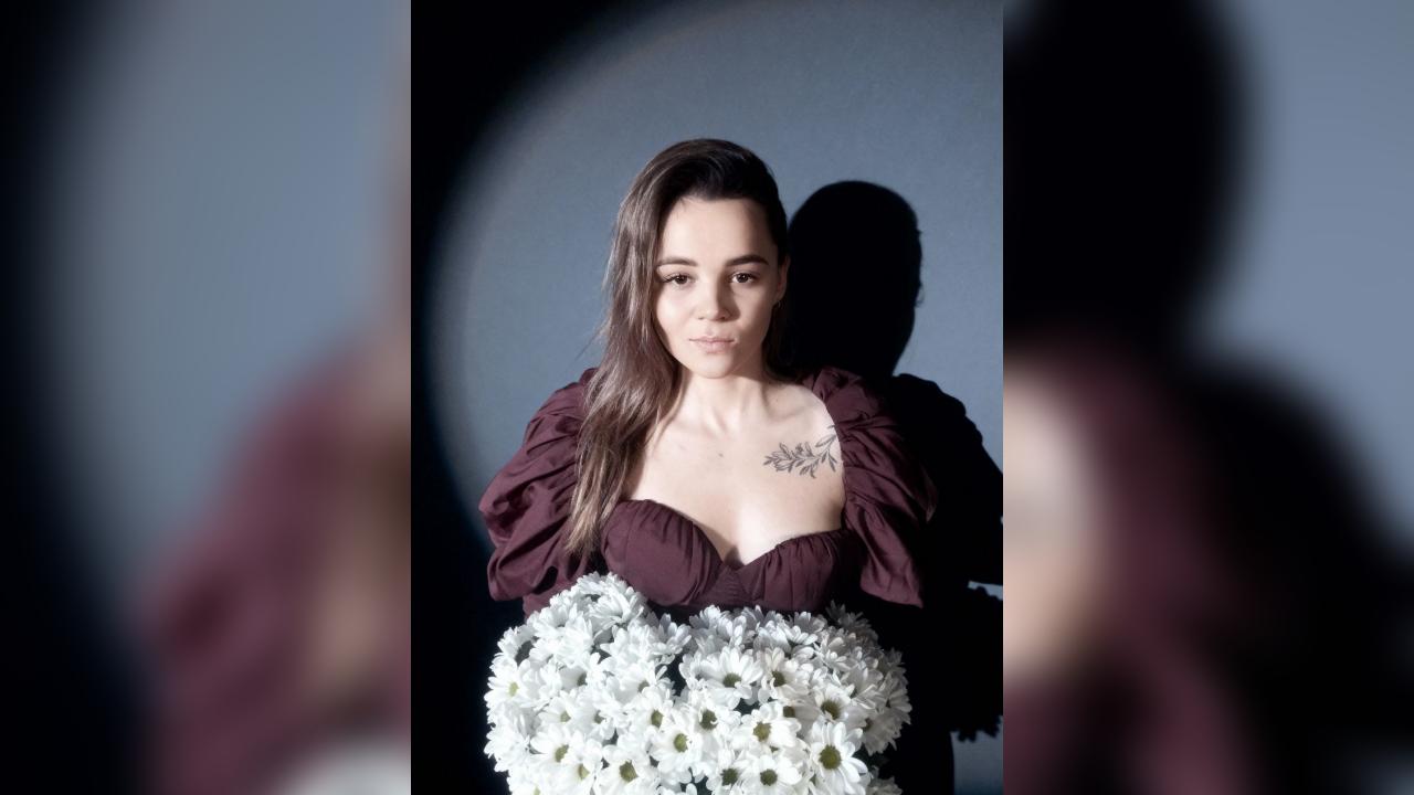 Webcam chat profile for Tavina: Dancing