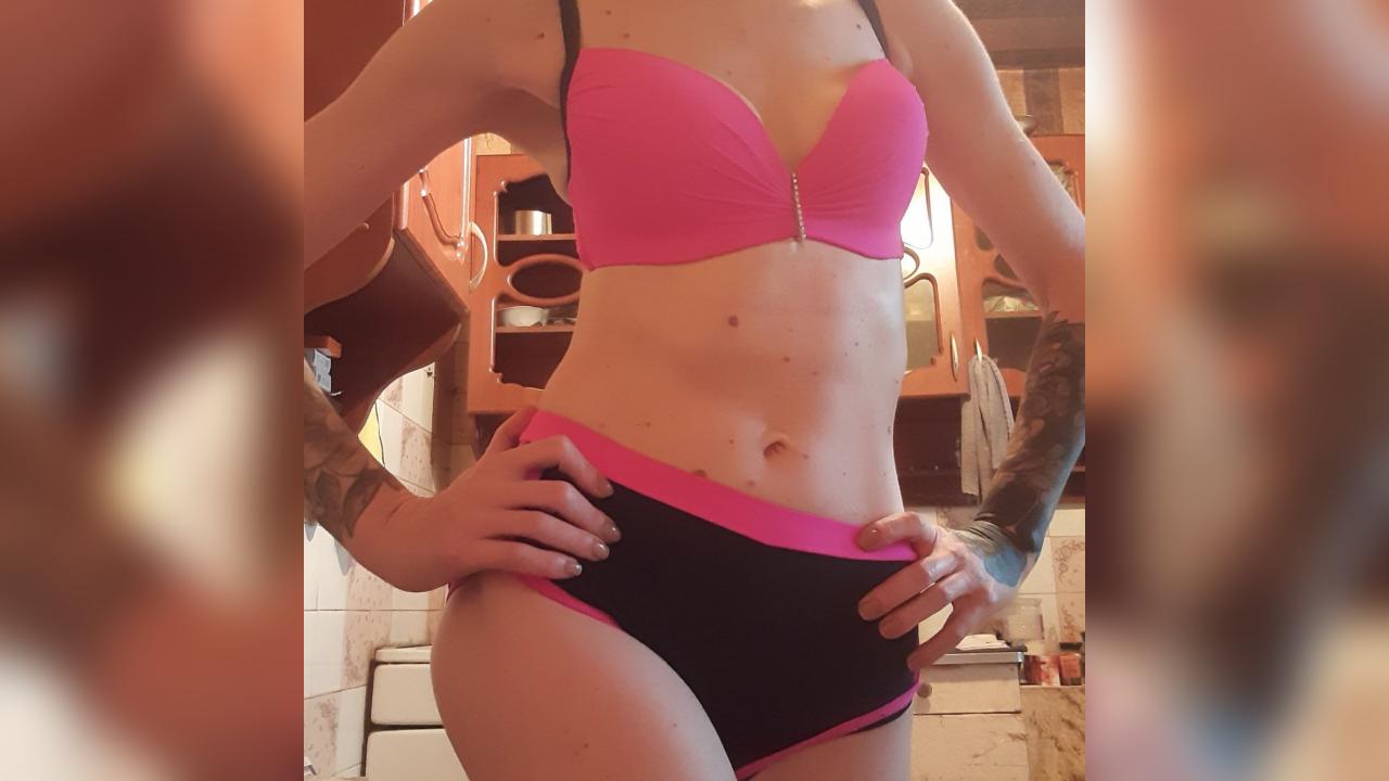 Webcam chat profile for 001Mistress