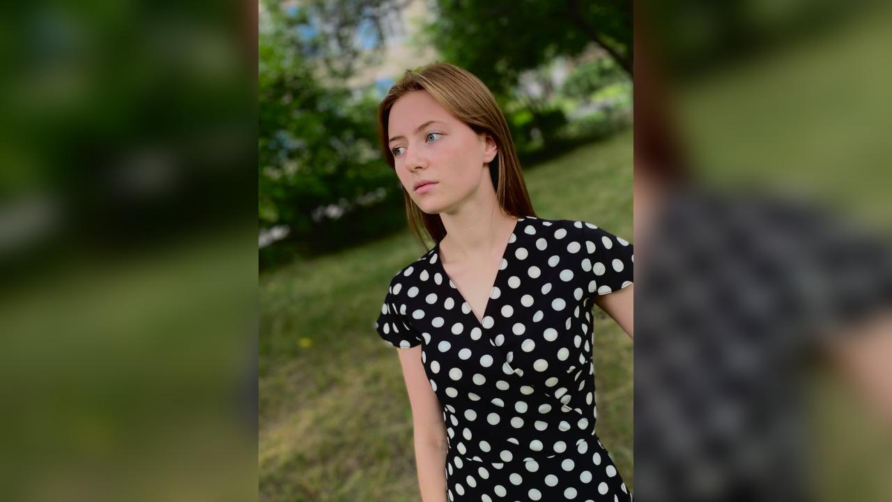 Webcam chat profile for JeyyGodessa: Kissing