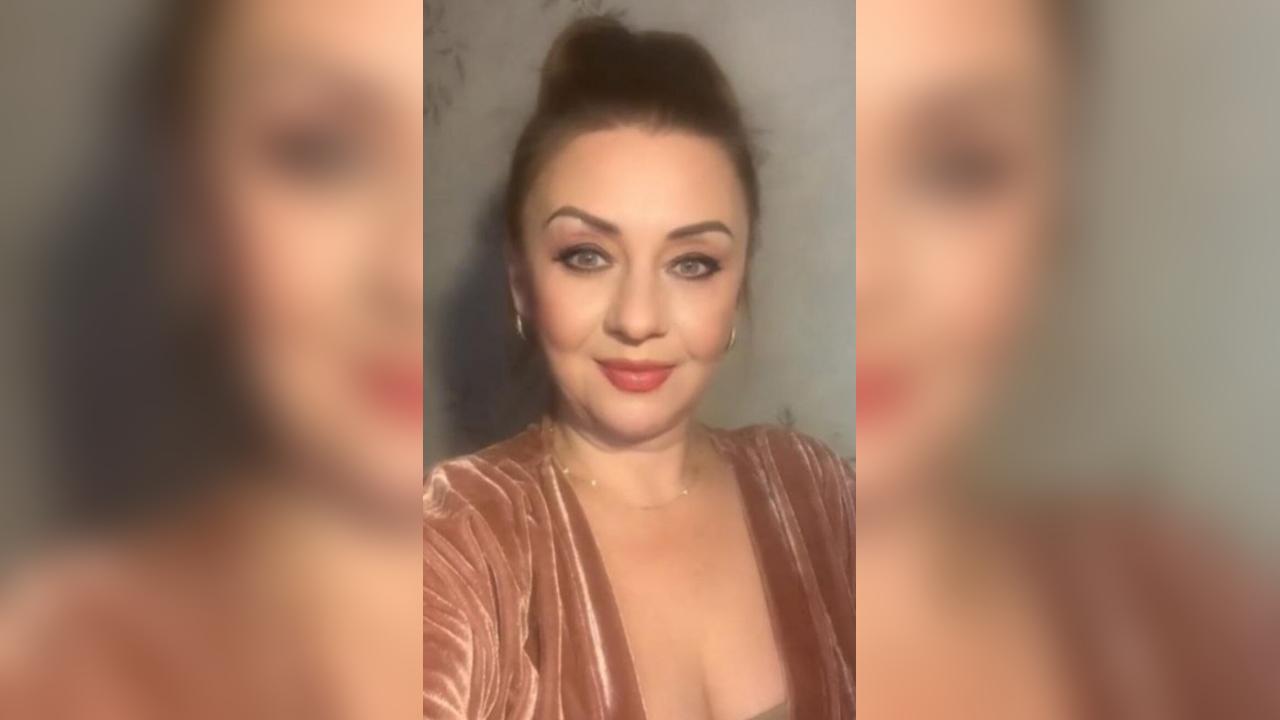 Webcam chat profile for AriaVelvet: Outfits