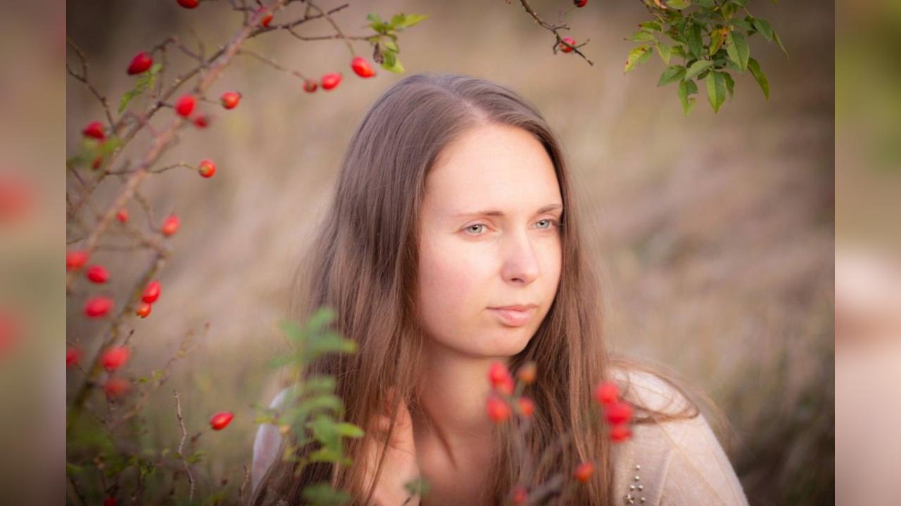 Webcam chat profile for L5una: Ask about my Hobbies