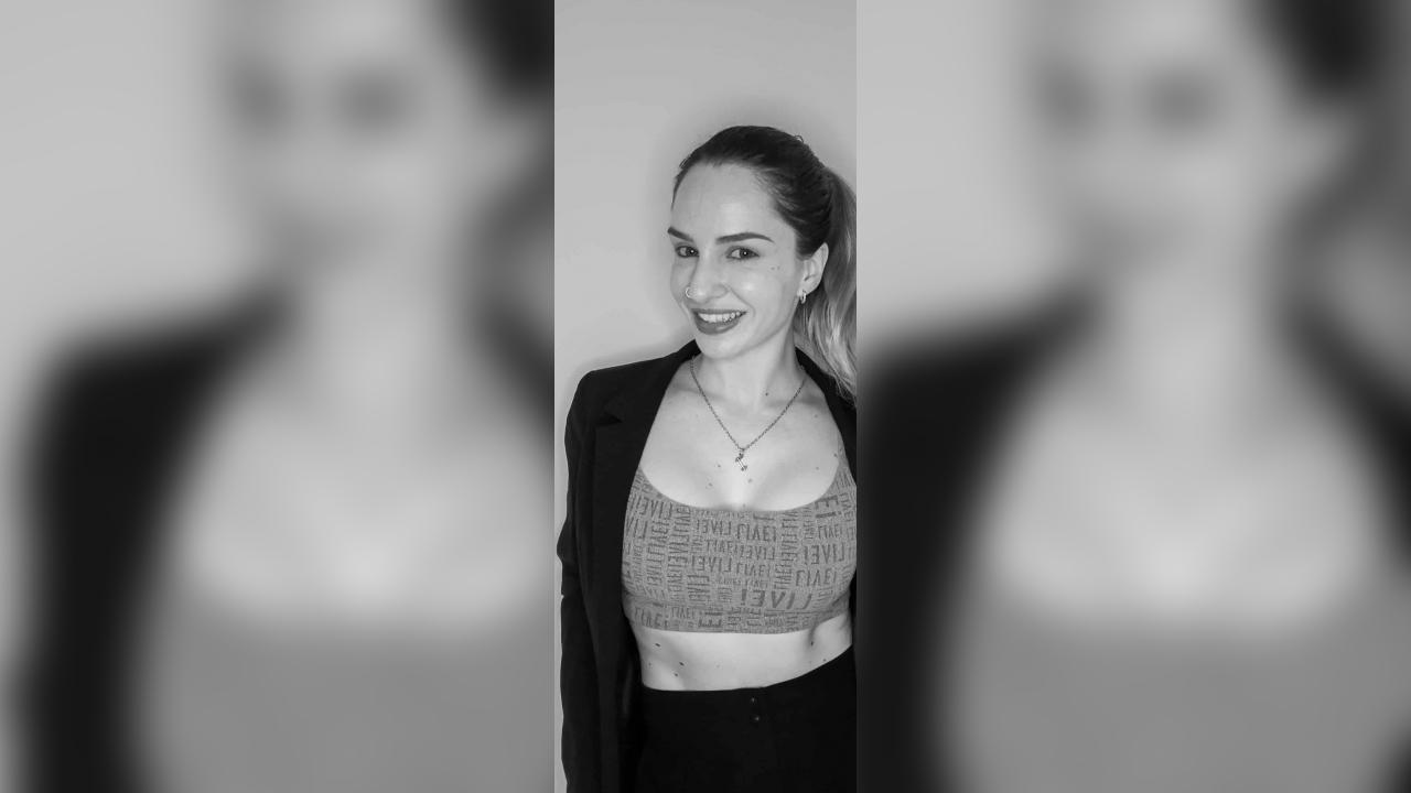 Webcam chat profile for Perfect4You: Dancing