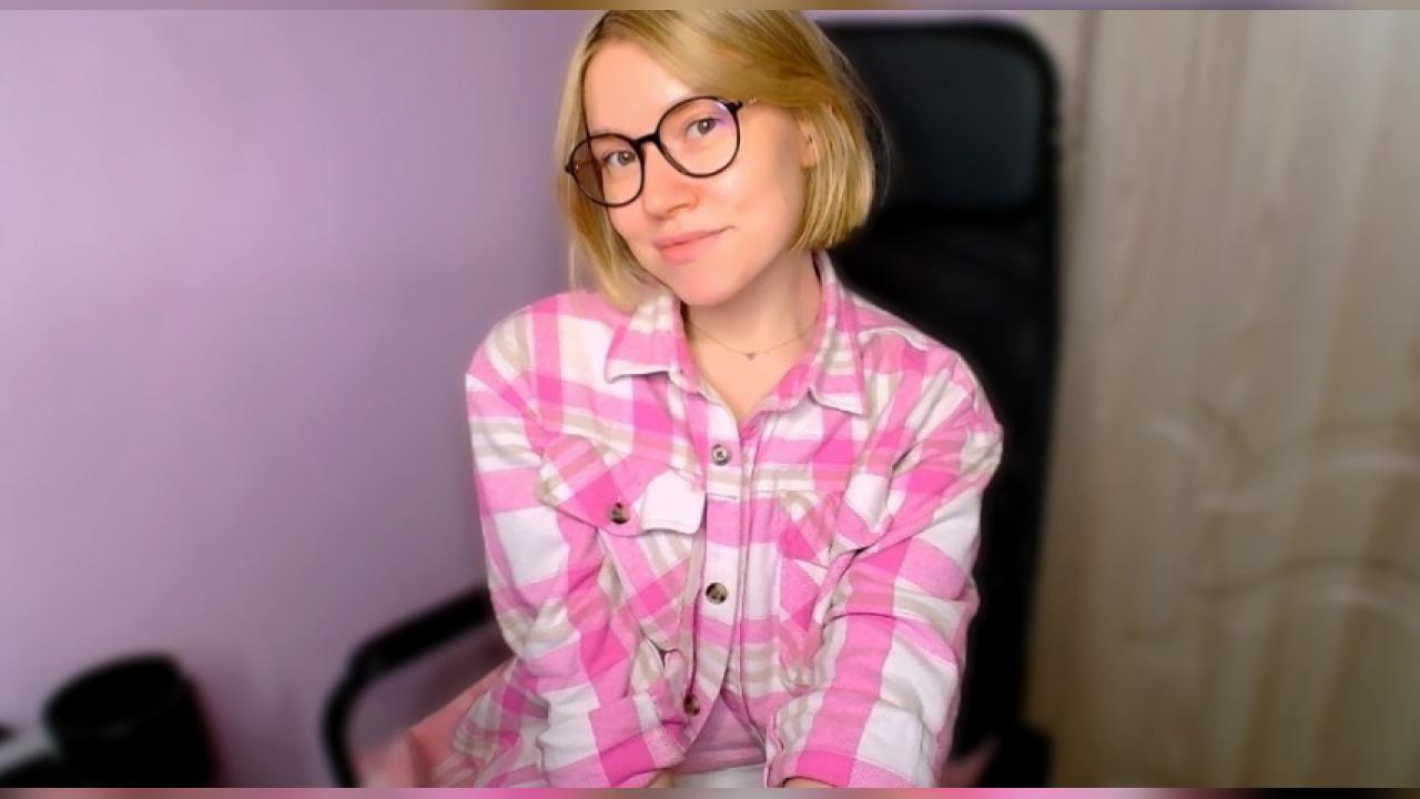 Webcam chat profile for TaylorBre: Legs, feet & shoes