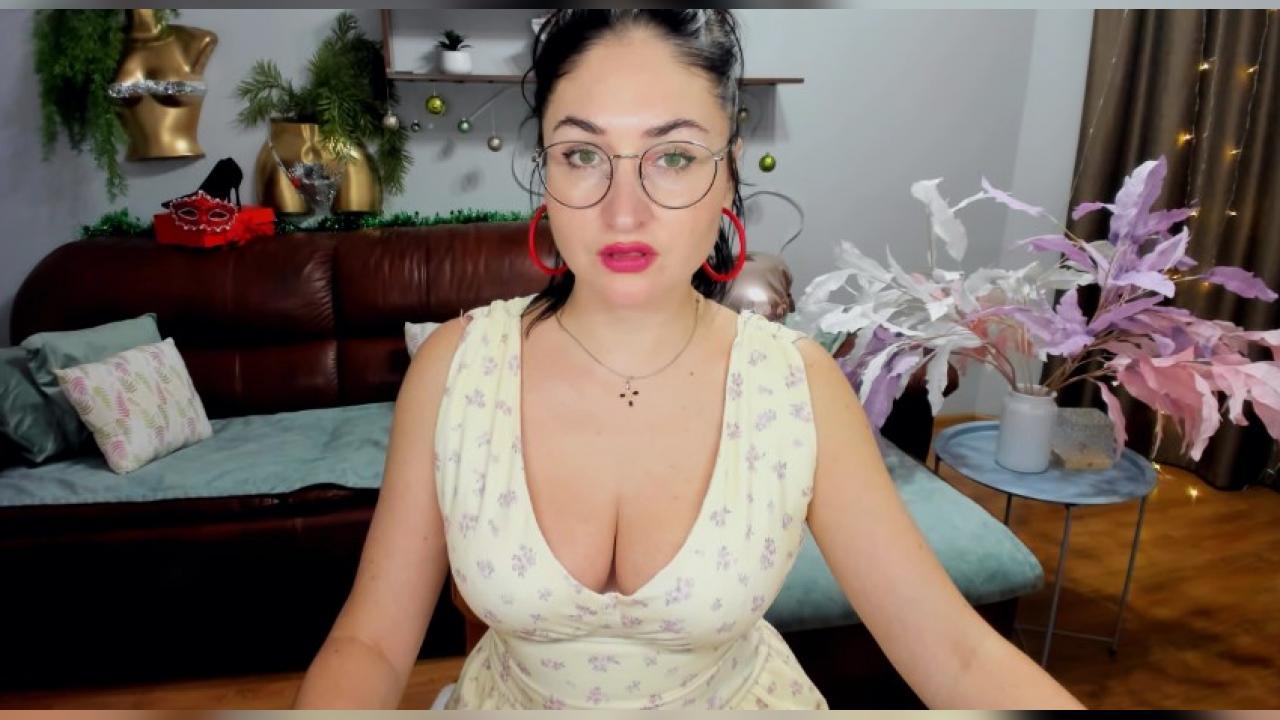 Webcam chat profile for StefanaDean: Leather