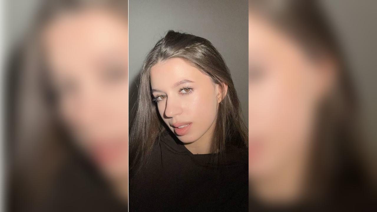 Webcam chat profile for EchoVex: Ask about my Hobbies