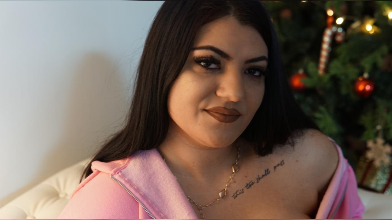 Webcam chat profile for KeylaVoss: Leather