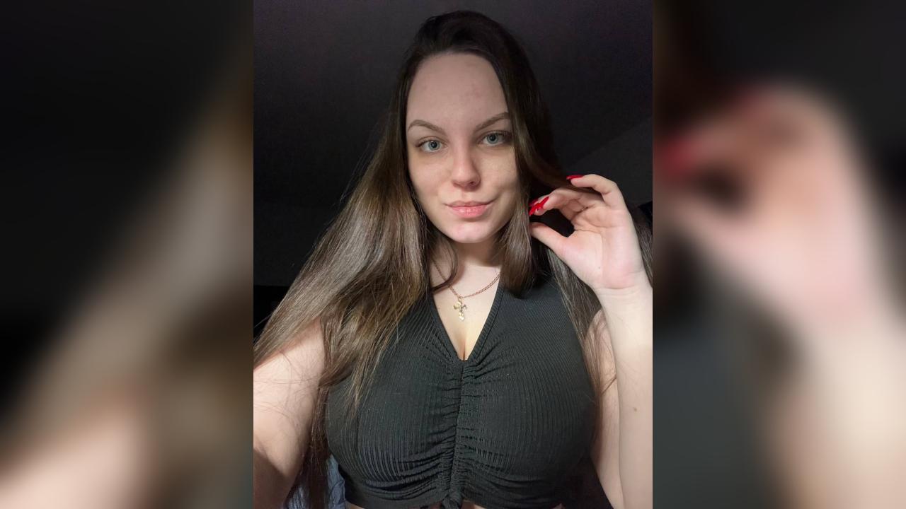 Webcam chat profile for O4livia: Ask about my Hobbies