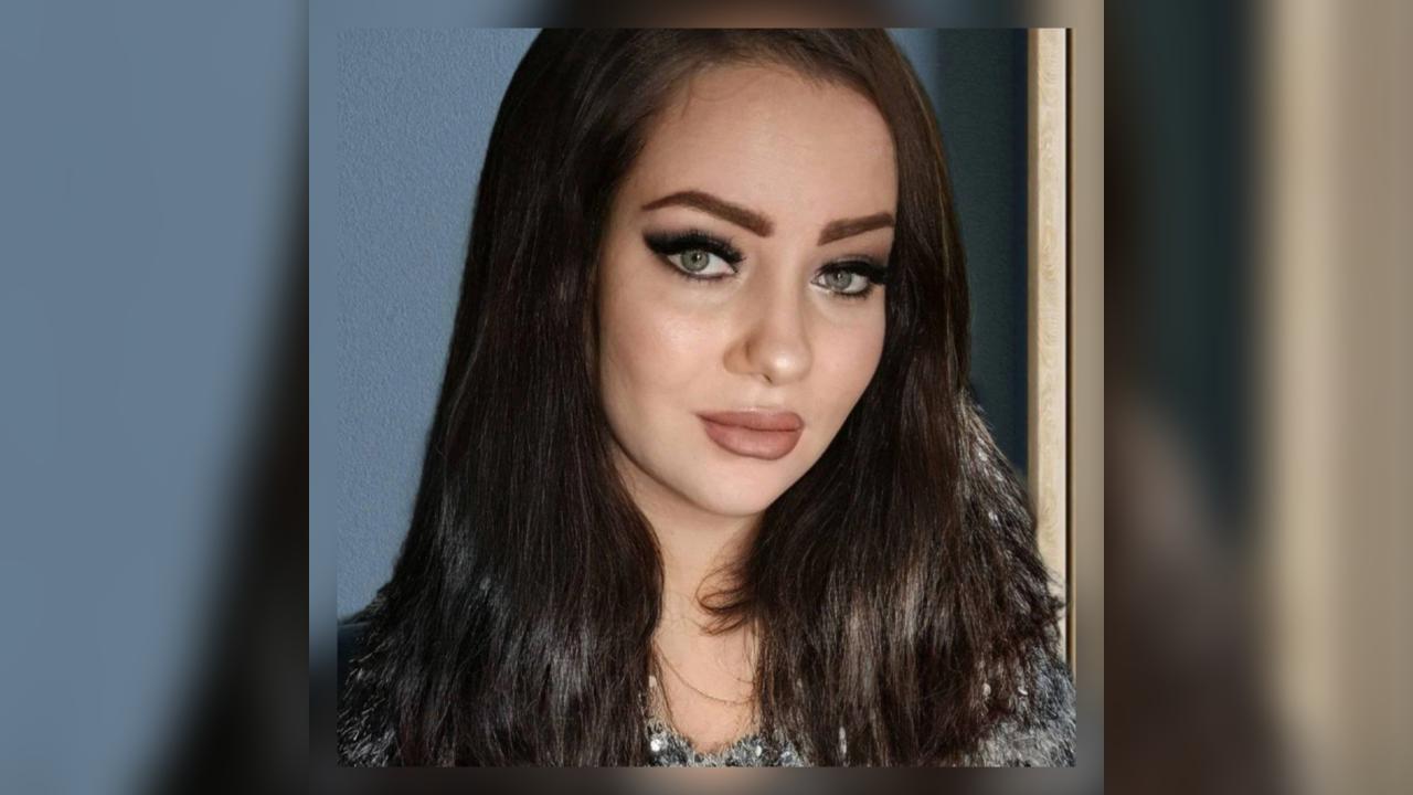 Webcam chat profile for Kossandraa1: Nails