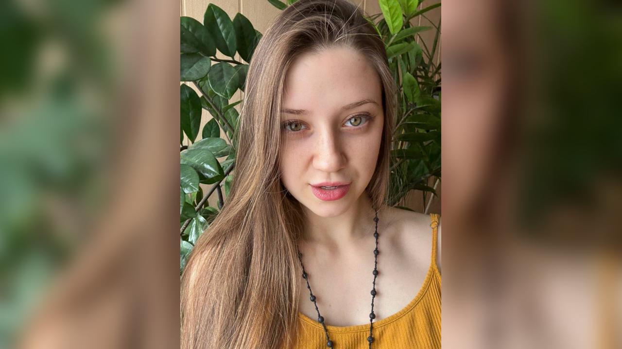 Webcam chat profile for DariaMirt: Outfits