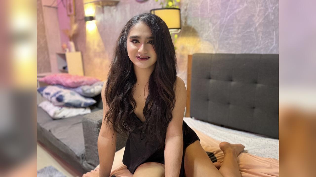 Webcam chat profile for DominanTSussie: Dominatrix