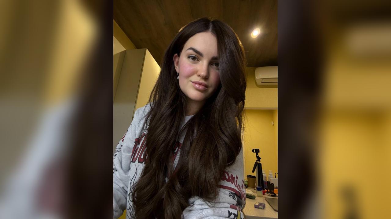 Webcam chat profile for Estel5e: Ask about my Hobbies