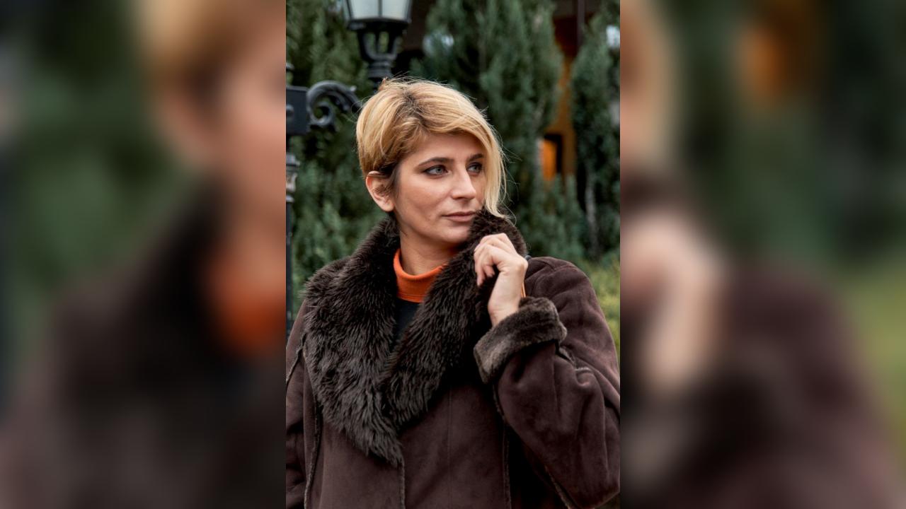 Webcam chat profile for Mia44: Photography