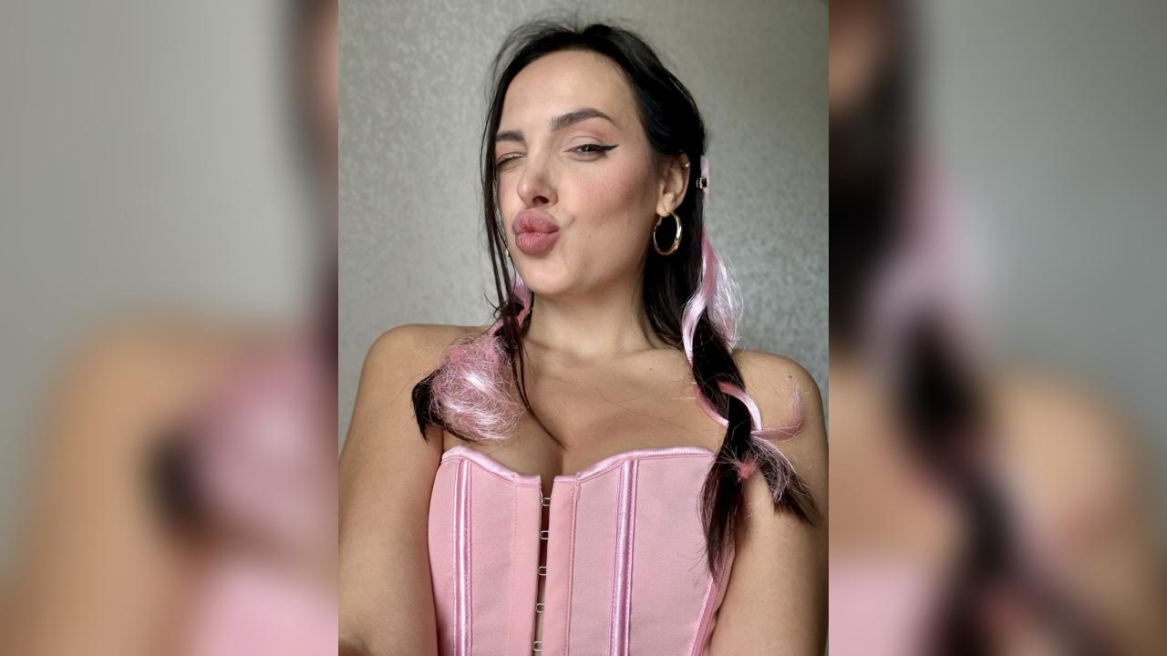 Webcam chat profile for DancingSpark: Dancing